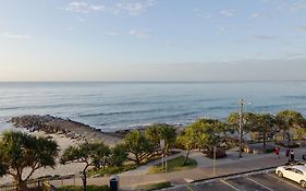 Ultimate Coastal Escape + Amazing Views